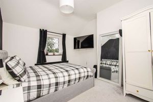 Photo 26- click for photo gallery